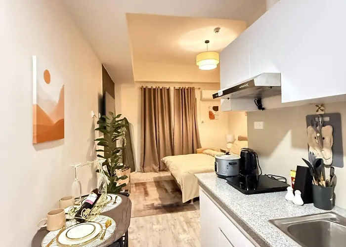 Cozy 1br In Zef, Near Anjo World Wifi, Pool, Gym アパートホテル 3*