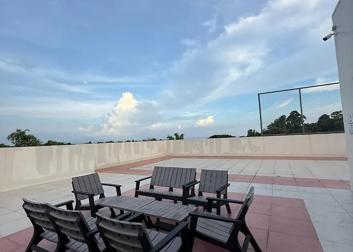 アパートホテル Cozy 1br In Zef, Near Anjo World Wifi, Pool, Gym